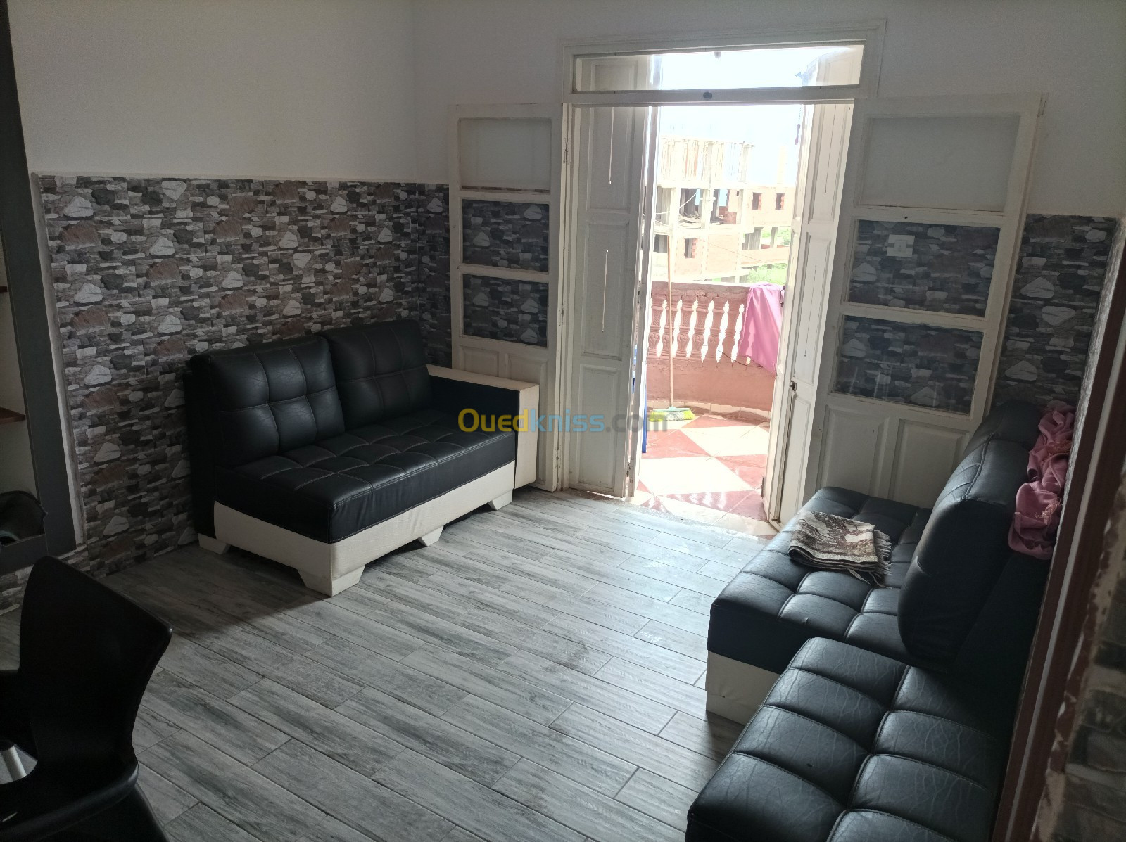 Location Appartement F3 Tizi Ouzou Azeffoun