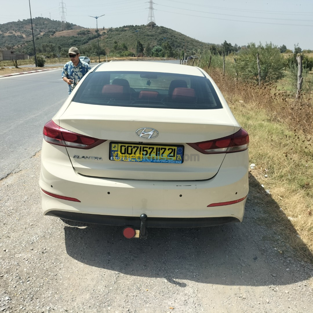 Hyundai Elantra 2017 GLX