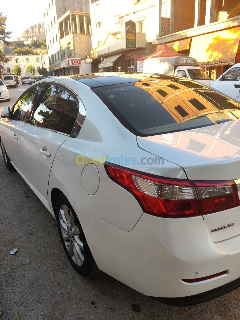 Renault Latitude 2011 Privilège 