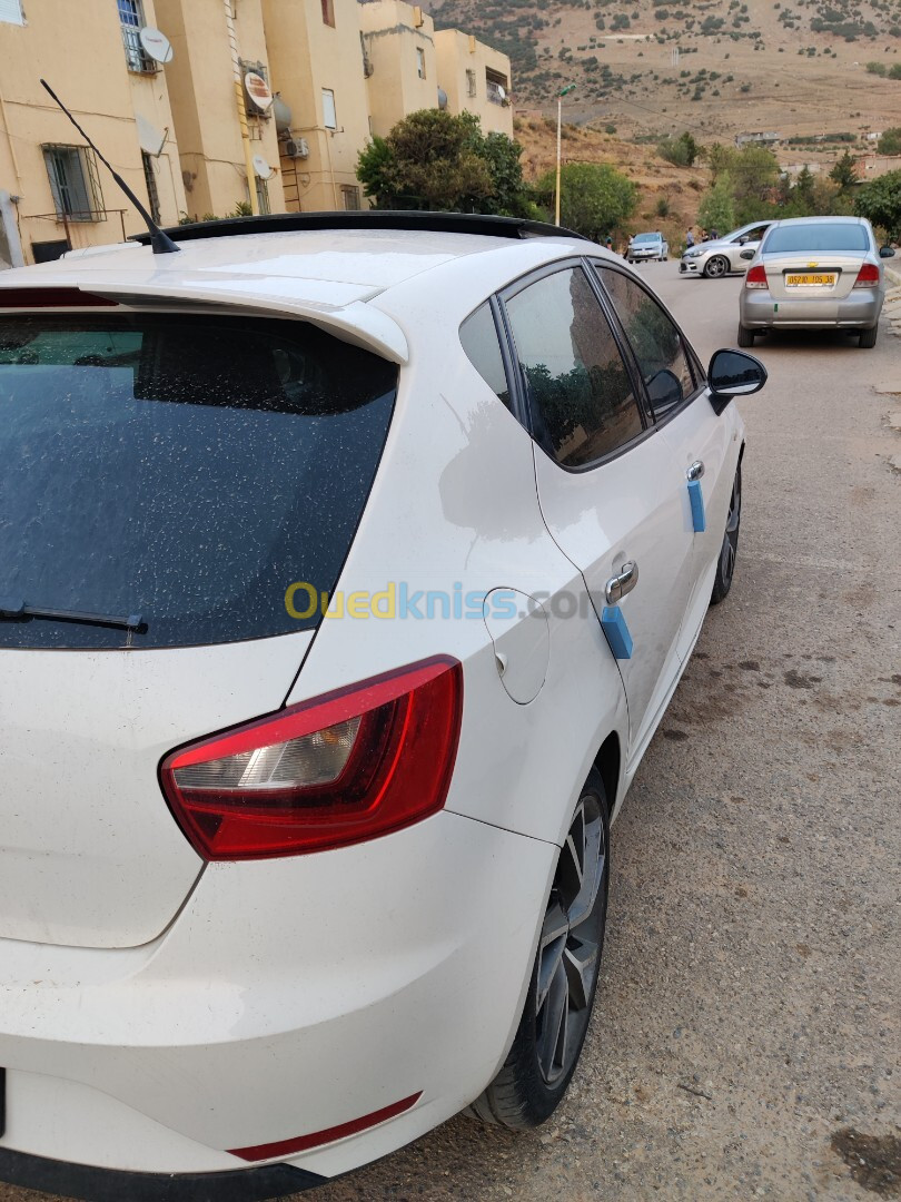 Seat Ibiza 2015 Black Line