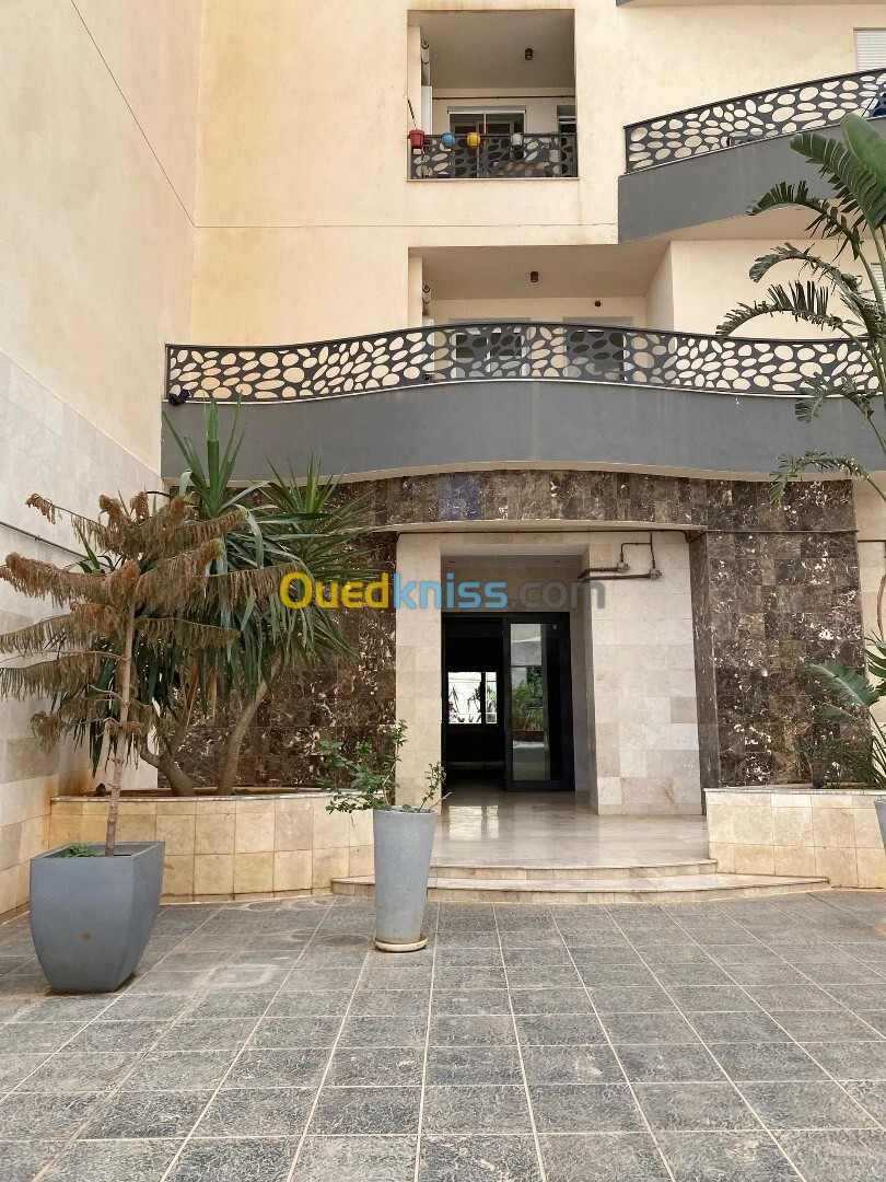 Location Appartement F4 Alger Ouled fayet