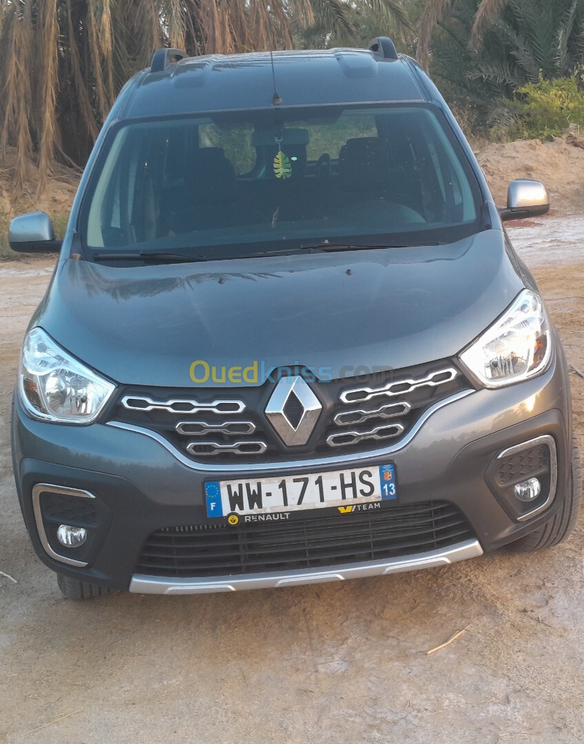 Renault Kangoo stepway 2024 