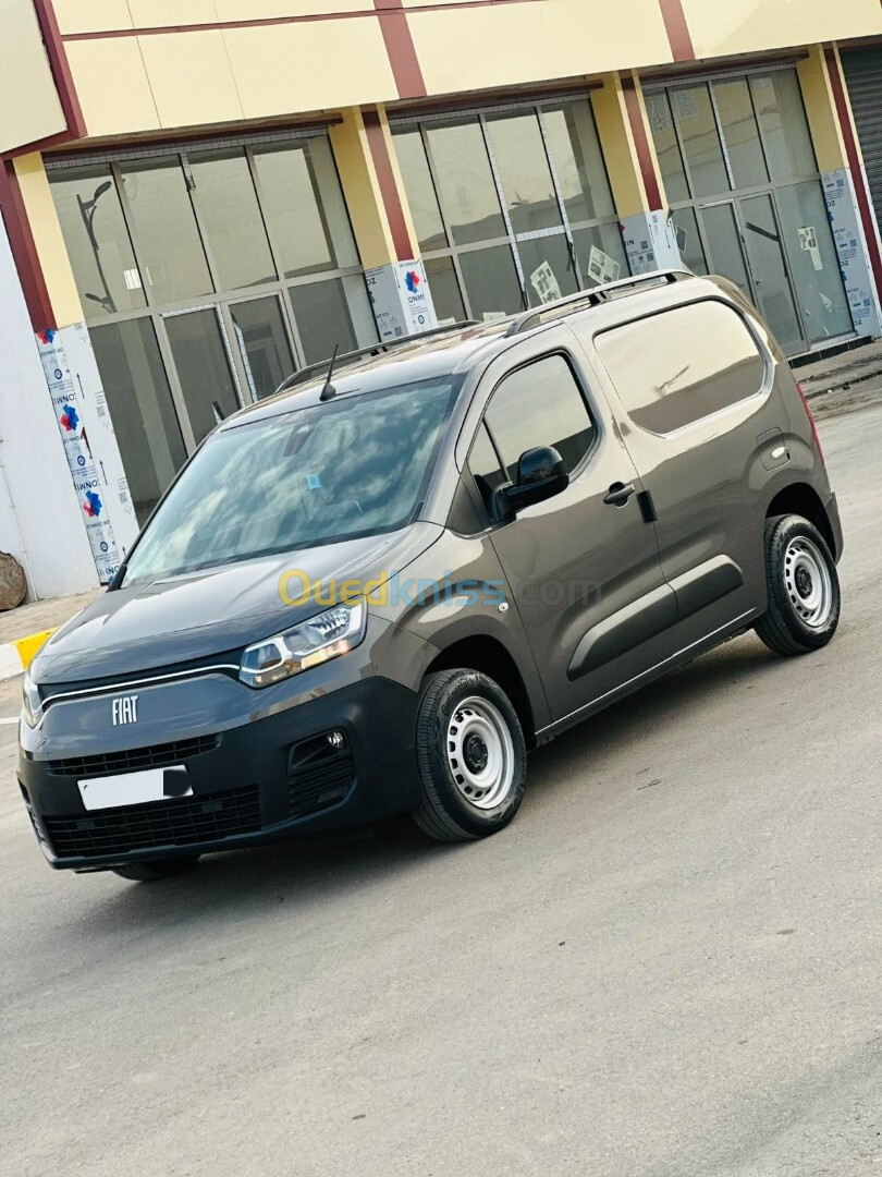 Fiat Doblo 2023 italy