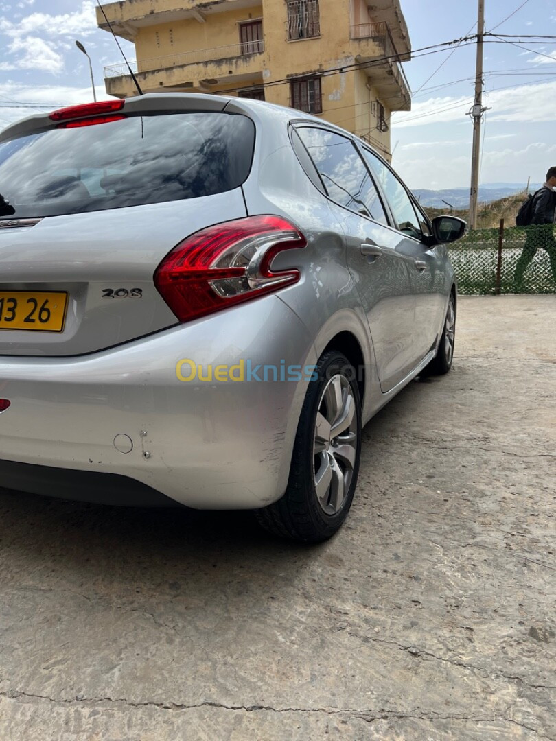 Peugeot 208 2013 Allure