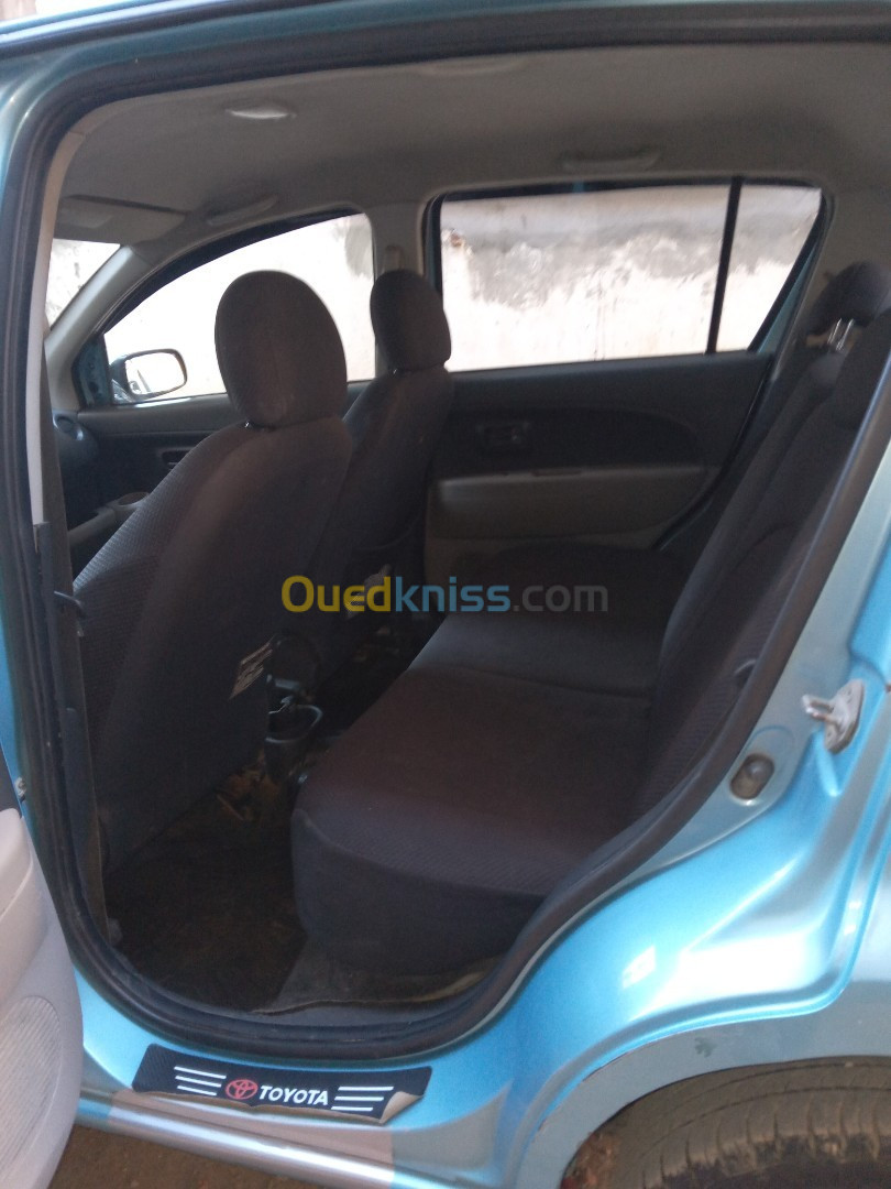 Daihatsu Sirion 2005 Sirion