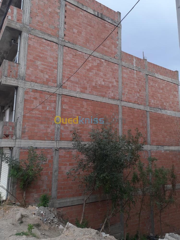 Vente Appartement F5 Jijel Settara