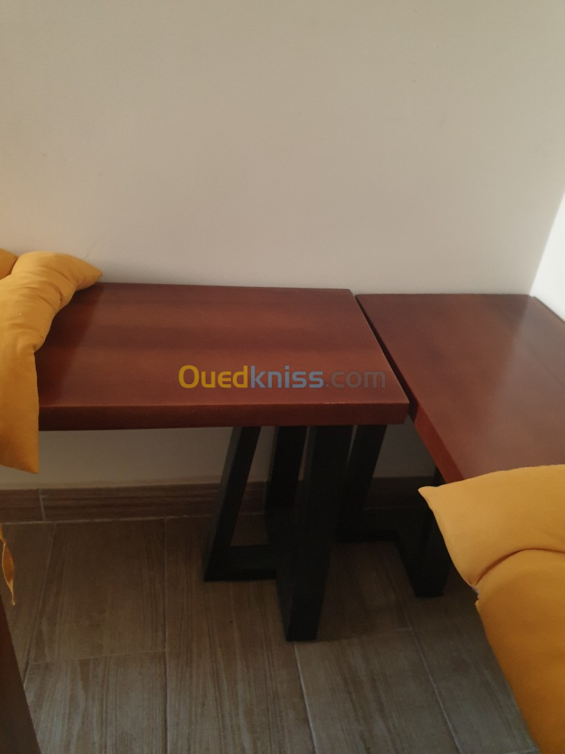 Banquette en bois