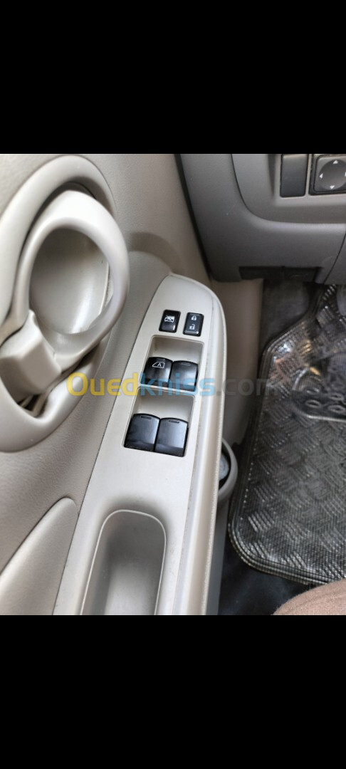 Nissan Sunny 2014 Acenta pack