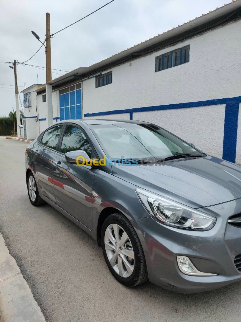 Hyundai Accent RB  4 portes 2017 GL+