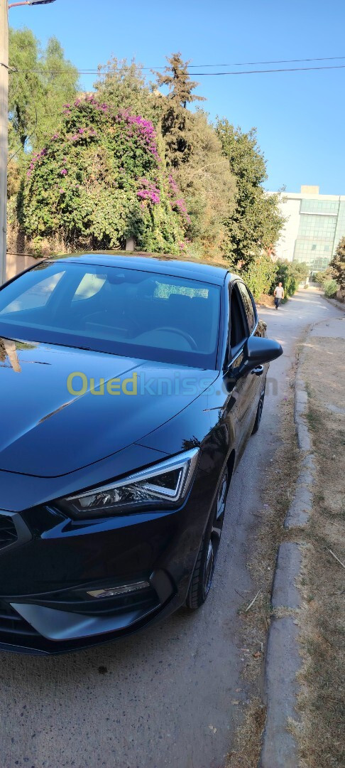 Seat Leon 2021 FR Alger Ouled fayet - Ouedkniss.com - Algérie