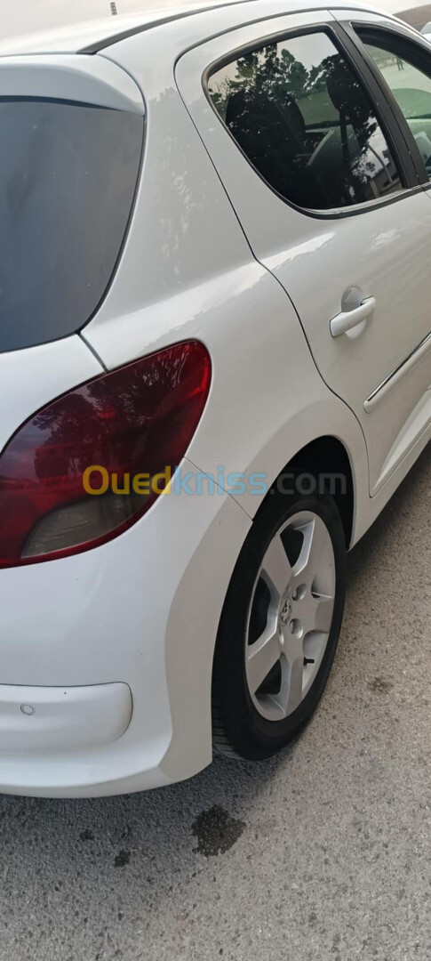 Peugeot 207 2011 Allure