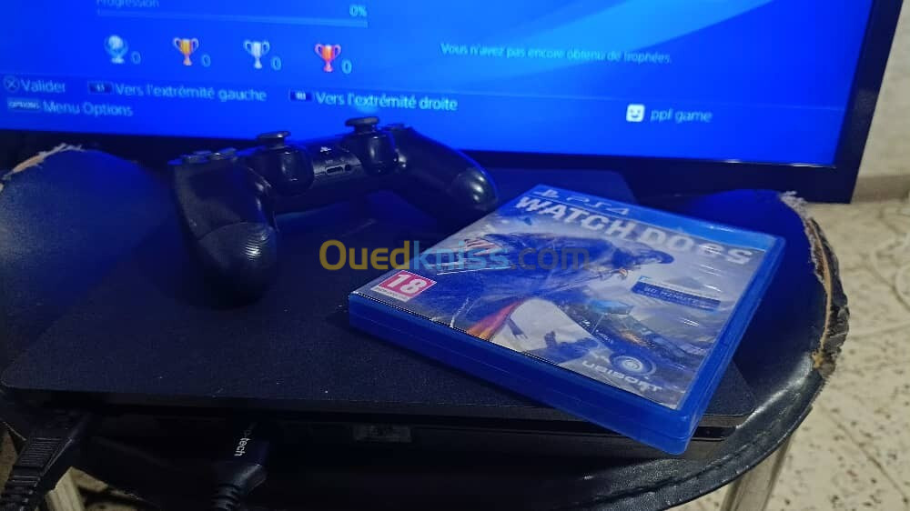 Ps4 slim 500gb avec manette original prix affair 