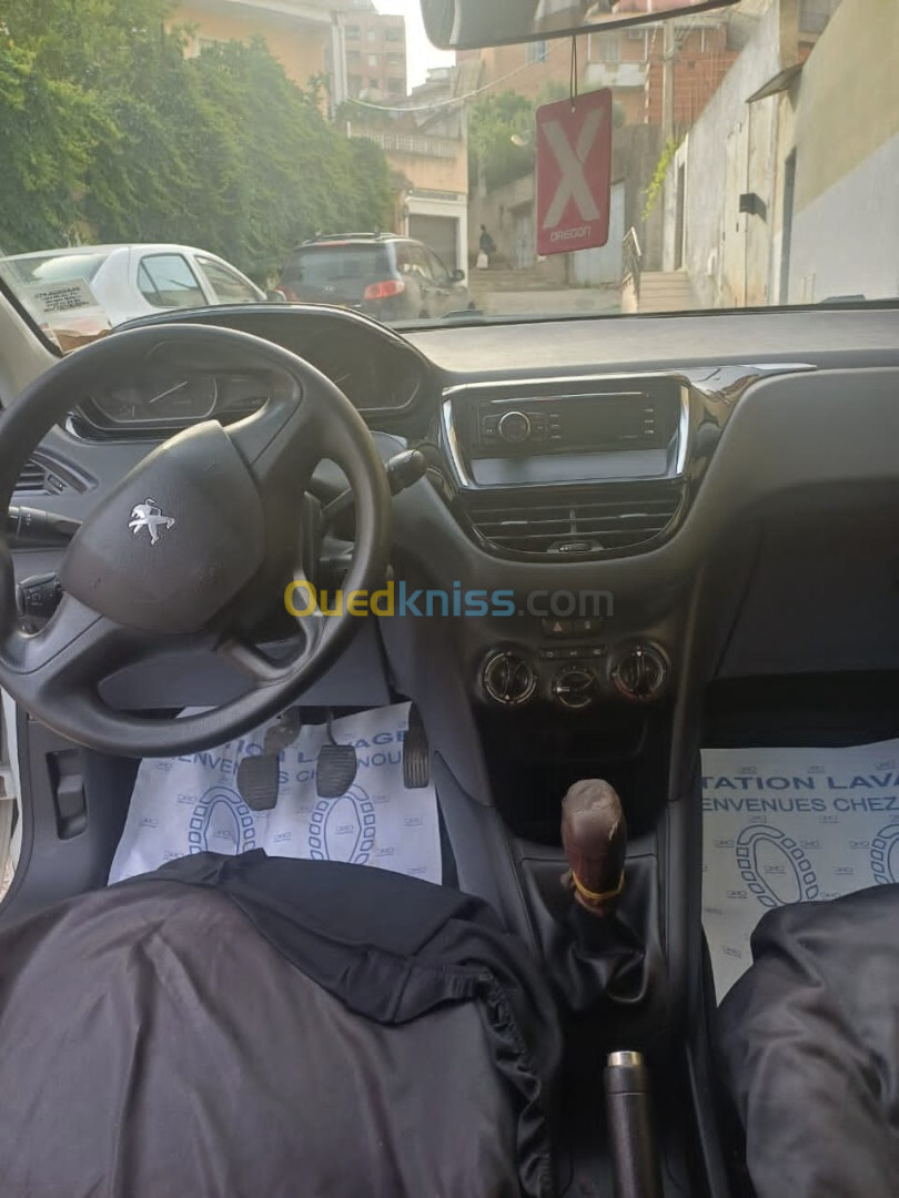 Peugeot 208 2018 Access