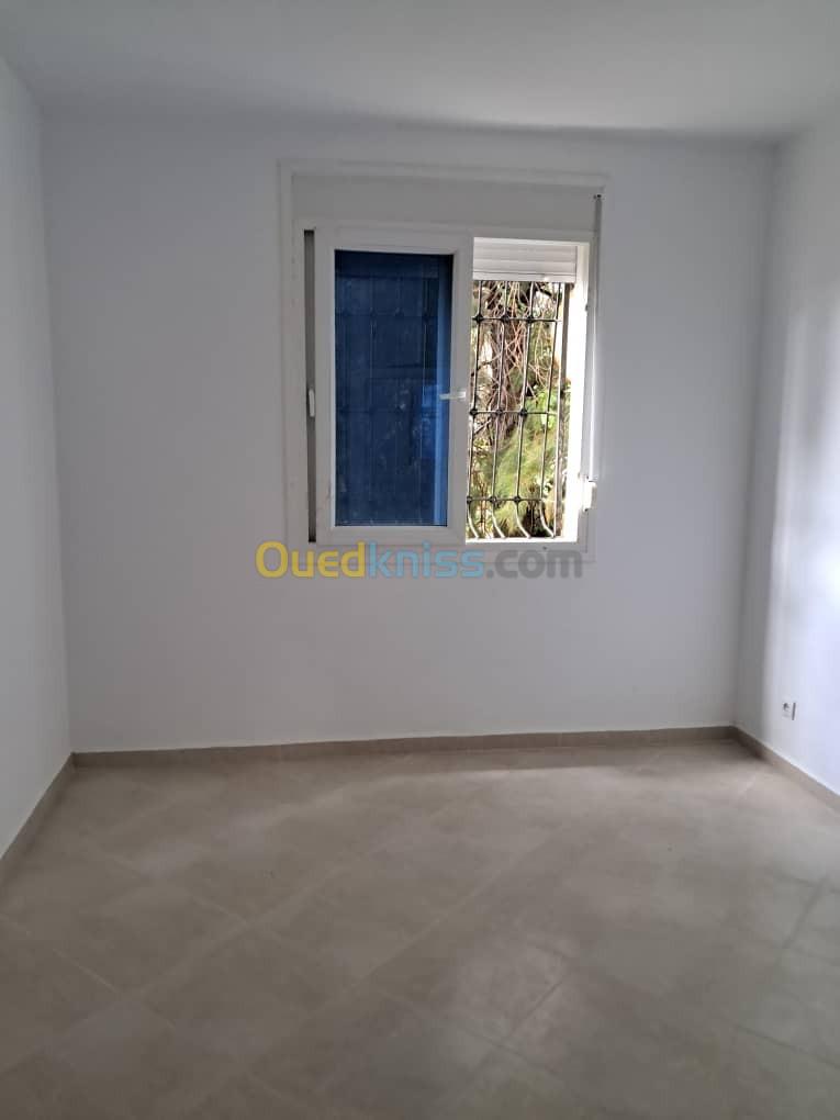 Location Appartement F4 Alger Hussein dey