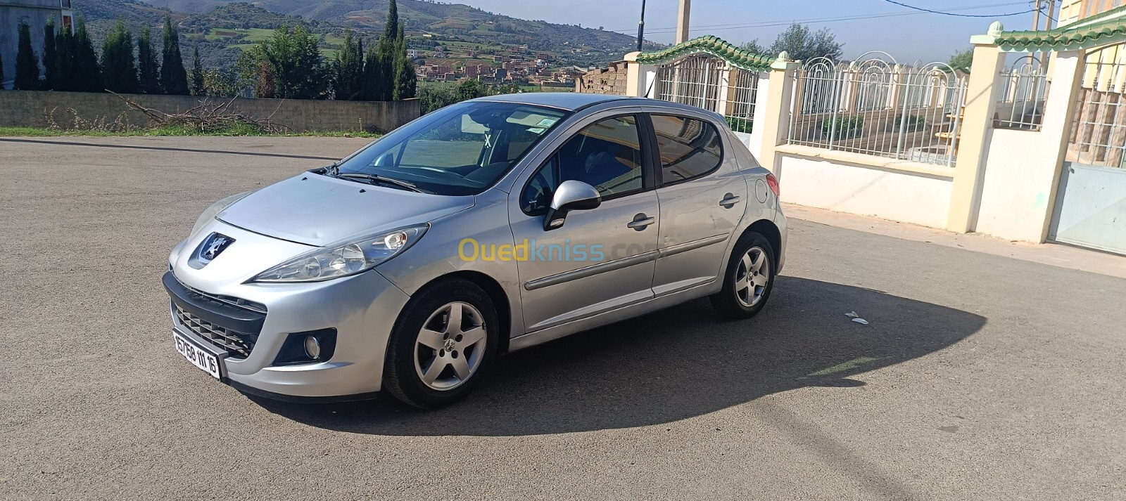 Peugeot 207 2011 