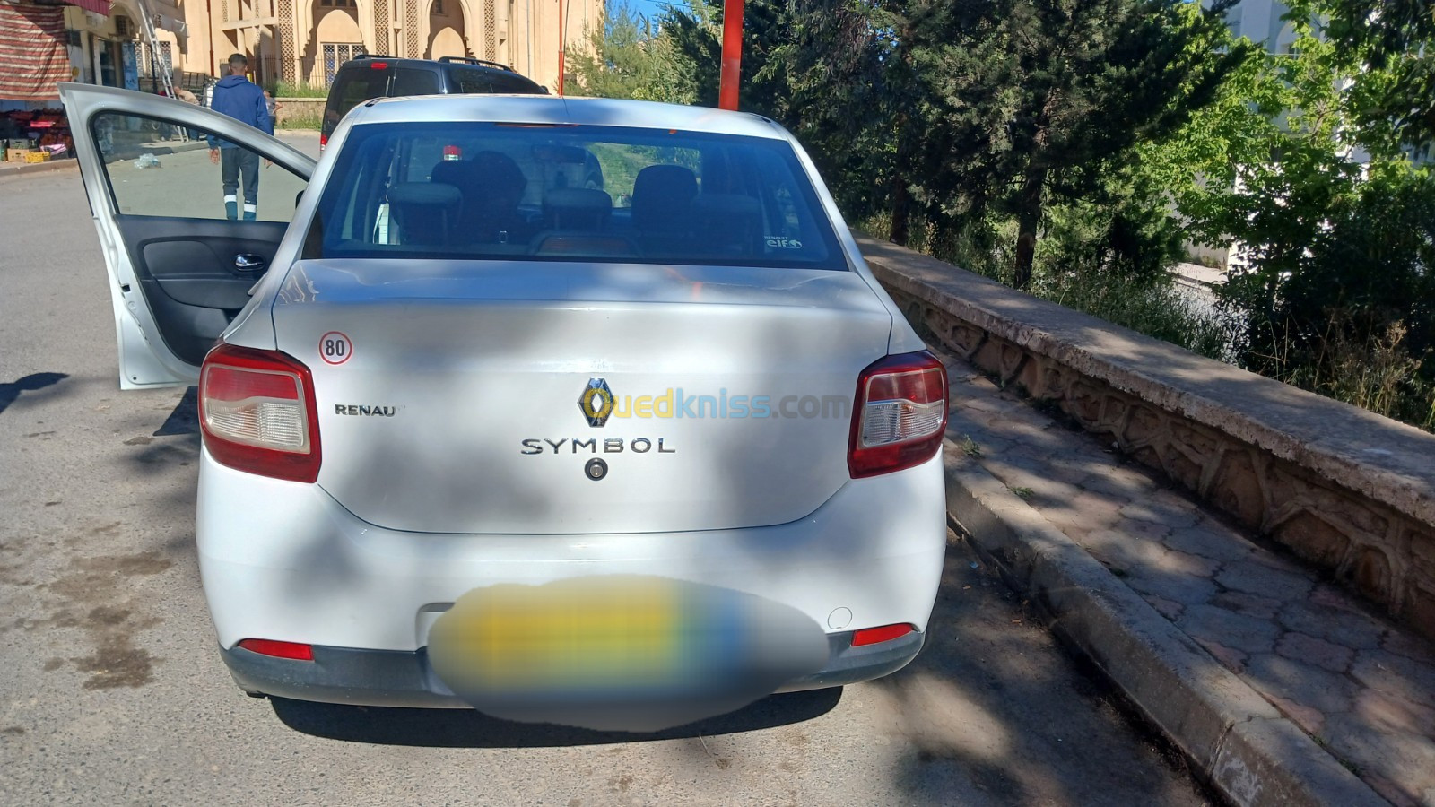 Renault Grand Scenic 2016 سيمبول