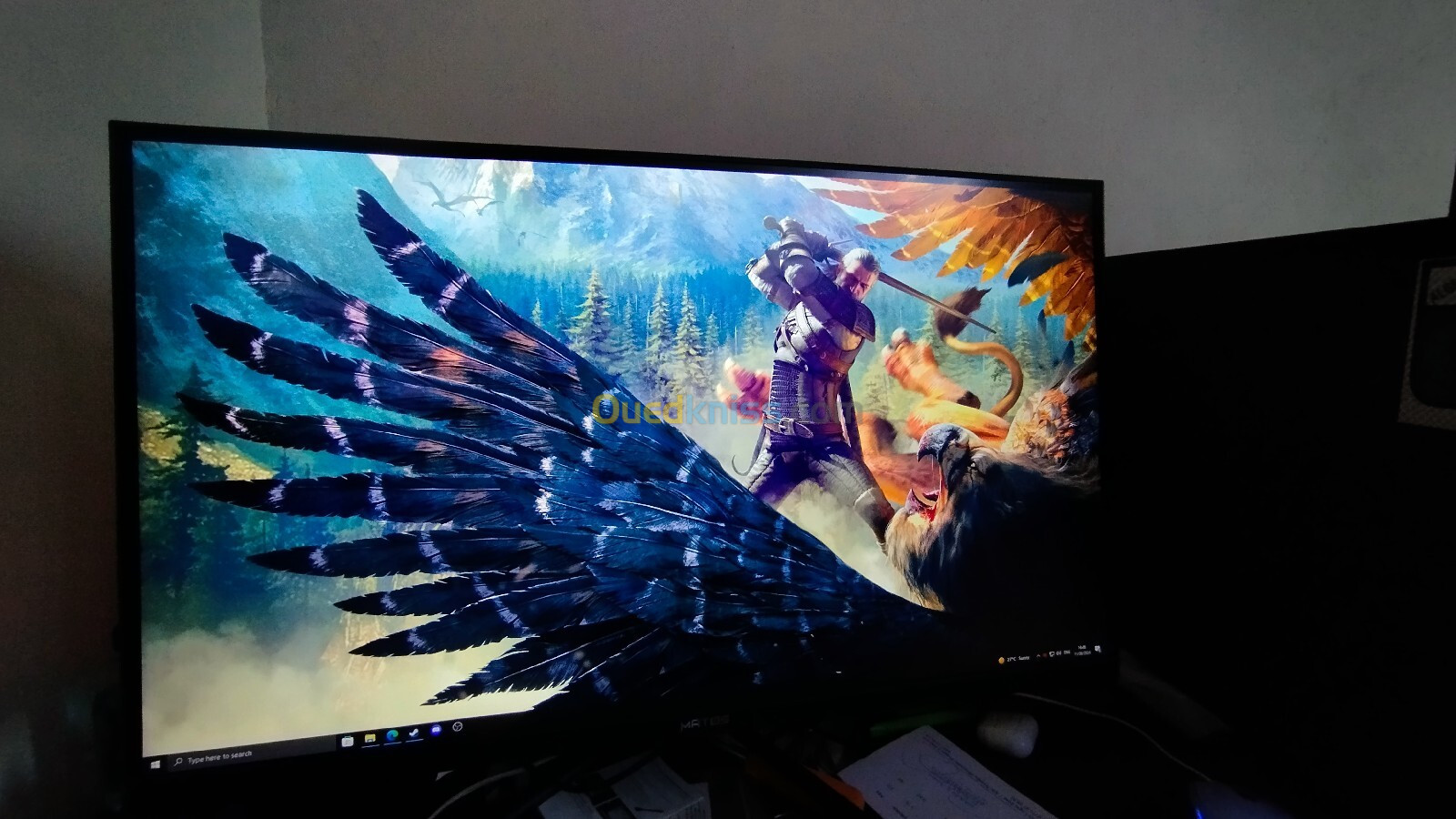 Matos Magma 27"  1440p 180hz