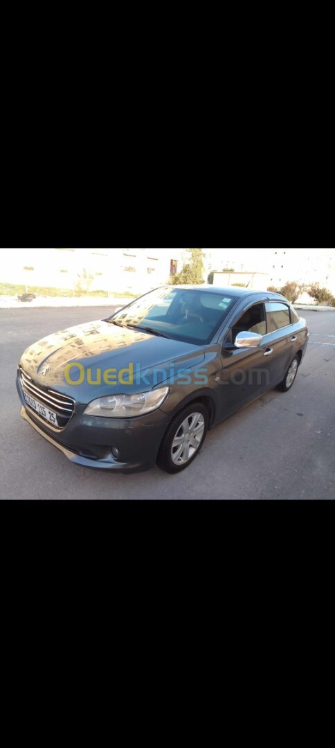 Peugeot 301 2015 Allure