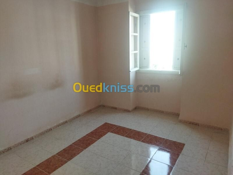 Vente Appartement F4 Batna Oued chaaba