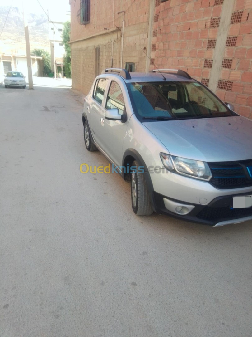 Dacia Sandero 2015 