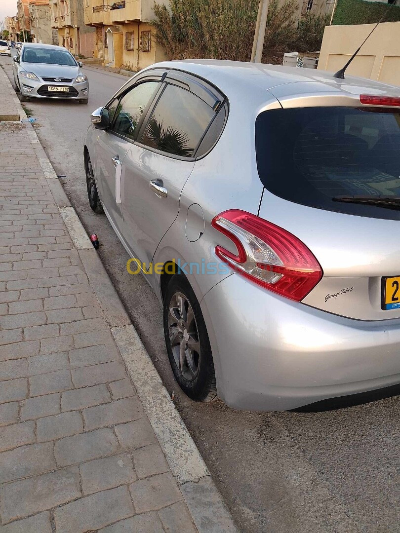 Peugeot 208 2013 Active