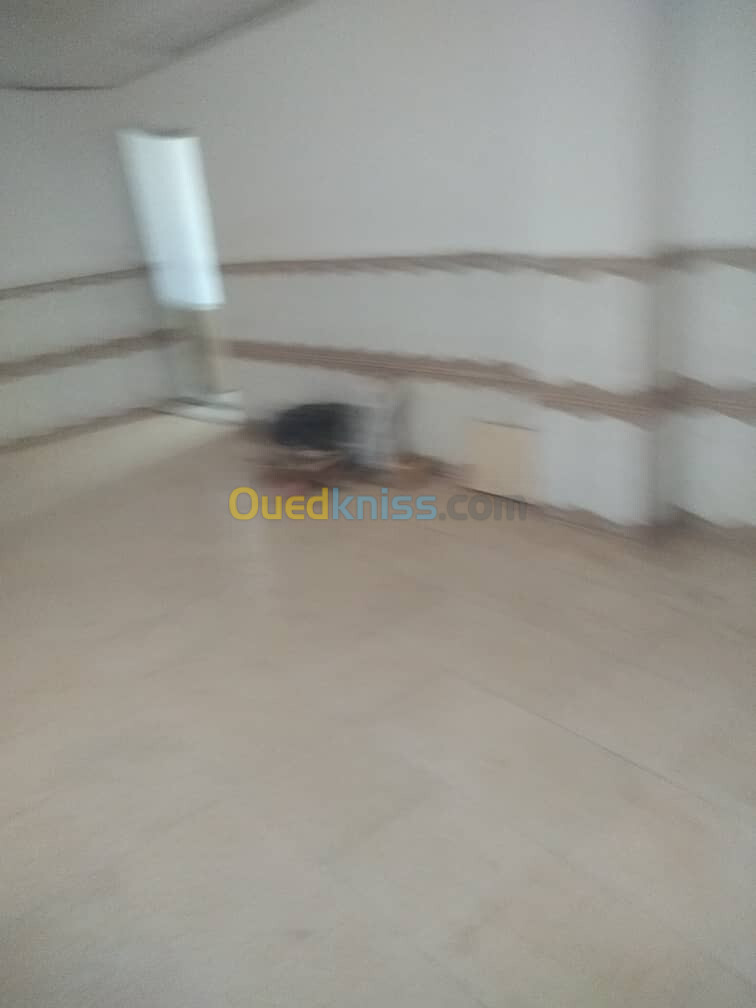 Location Appartement F4 Alger Bab ezzouar