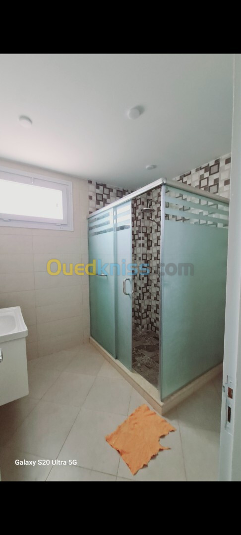 Location Appartement F4 Alger Souidania