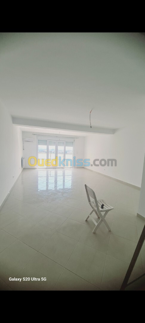 Location Appartement F4 Alger Souidania