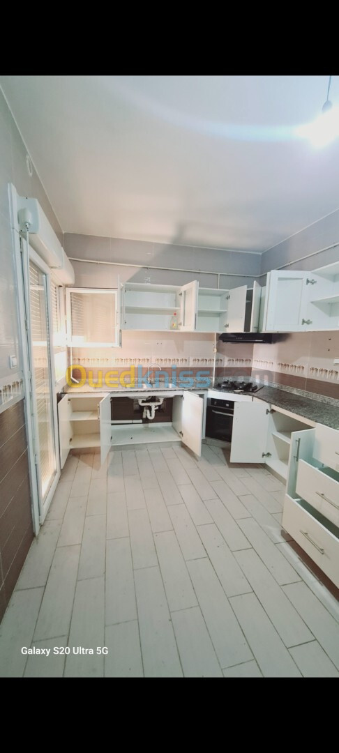 Location Appartement F5 Alger Staoueli