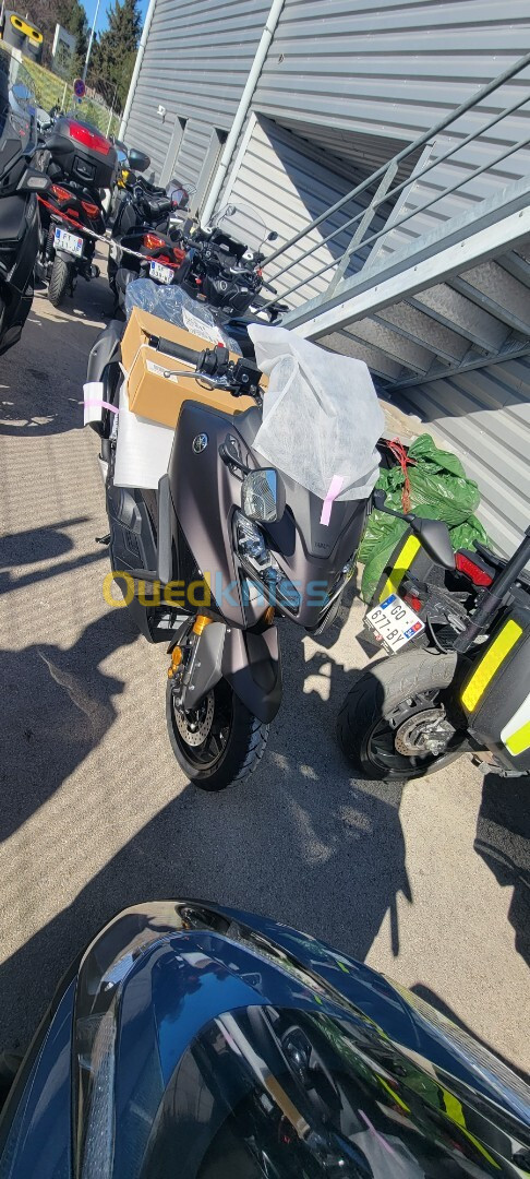 Yamaha Tmax Tech Max 562 2024