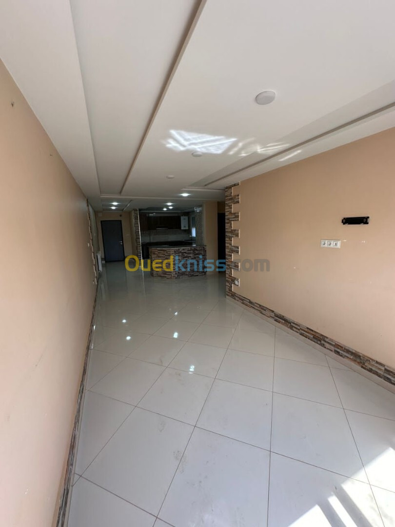 Vente Appartement F4 Alger Bordj el bahri