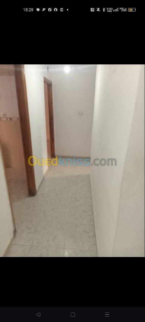 Location Appartement F4 Alger Bordj el bahri