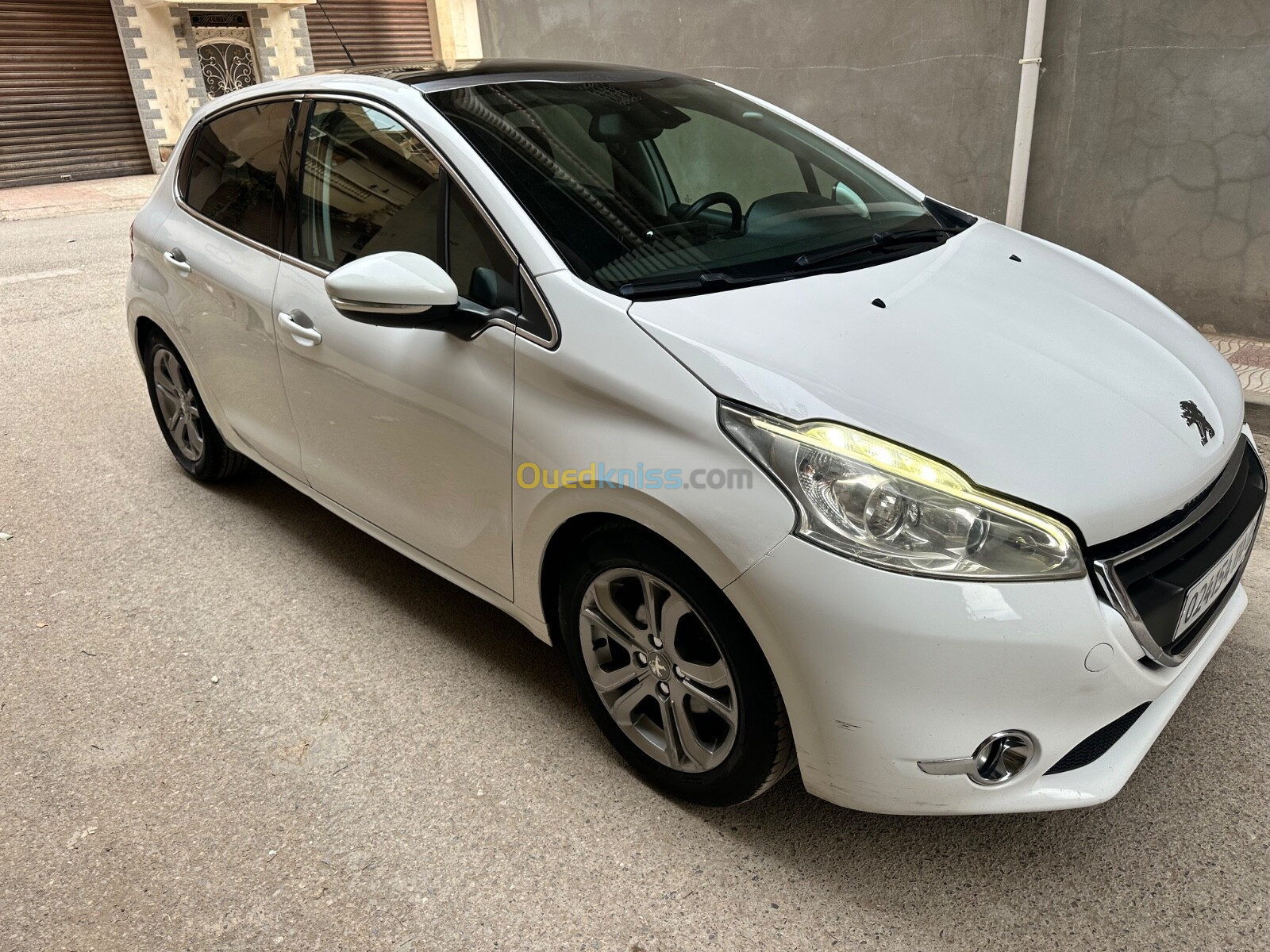 Peugeot 208 2014 Allure