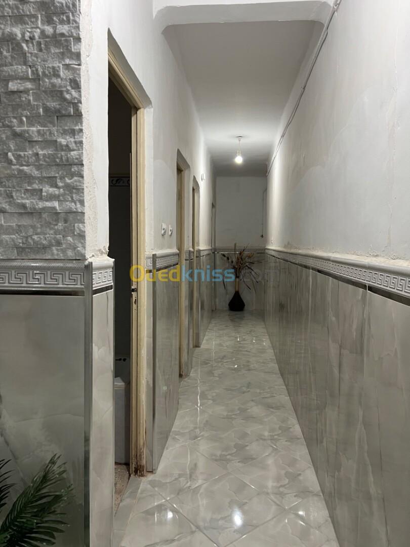 Location Appartement F3 Alger Zeralda