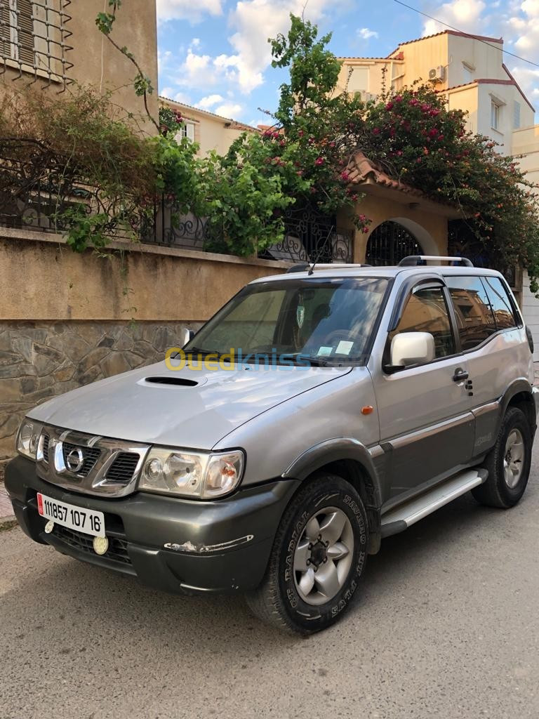 nissan terrano 2007