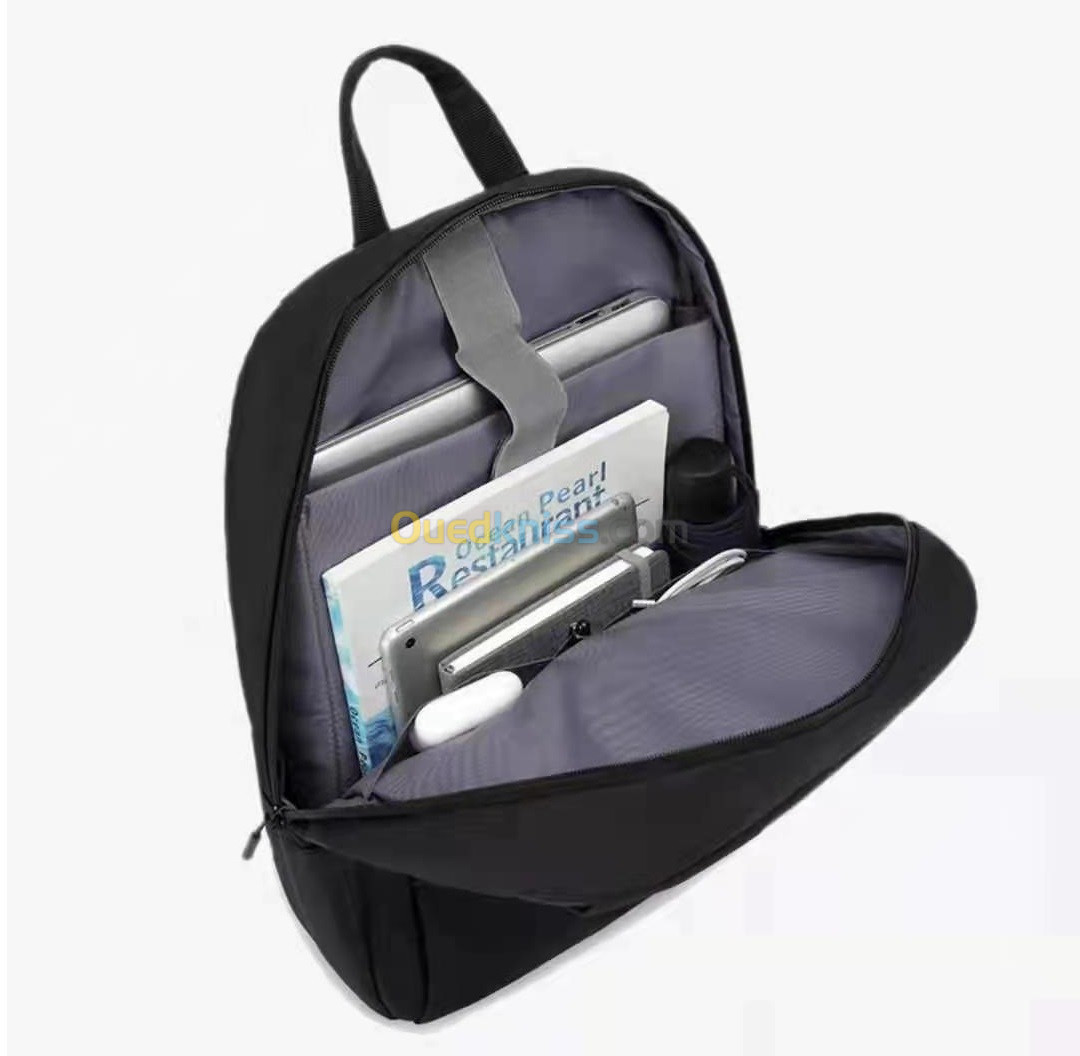 Sac à dos Noir impermeable Laptop sérigraphie simple de haute qualité - حقيبة ظهر بسيطة مضادة للماء