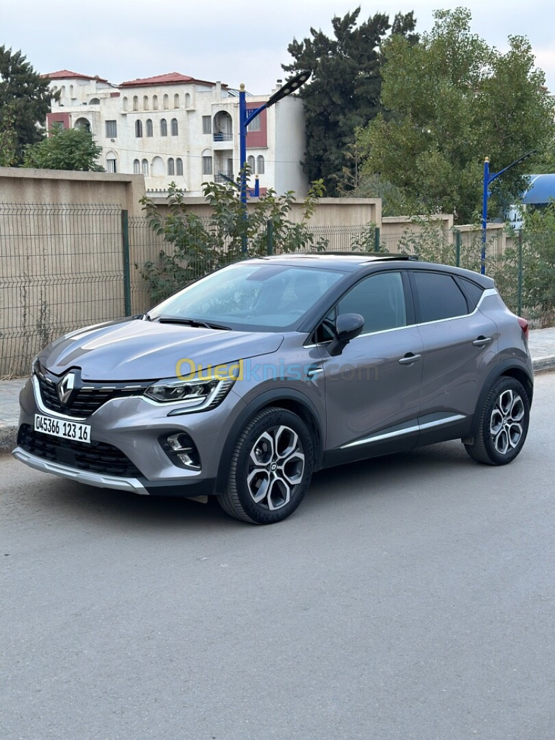 Renault Captur 2023 Full options