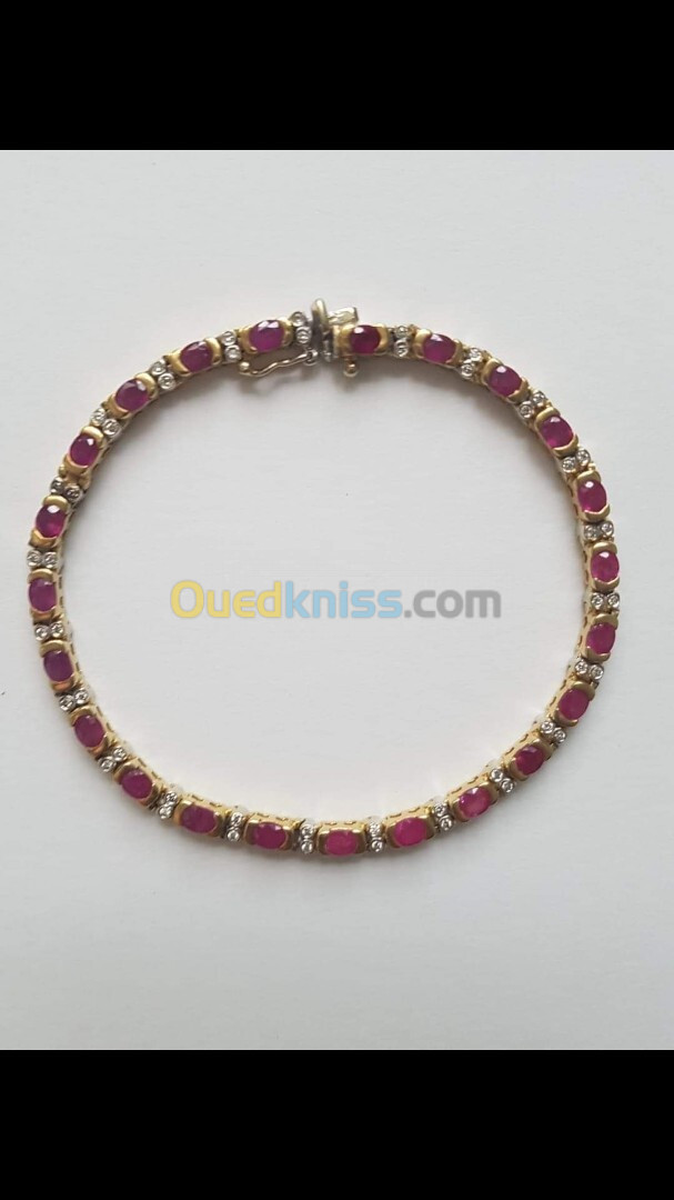 Bracelet en or et diamants et rubis 