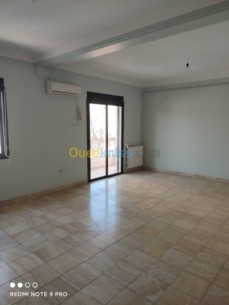 Location Appartement F4 Alger Saoula