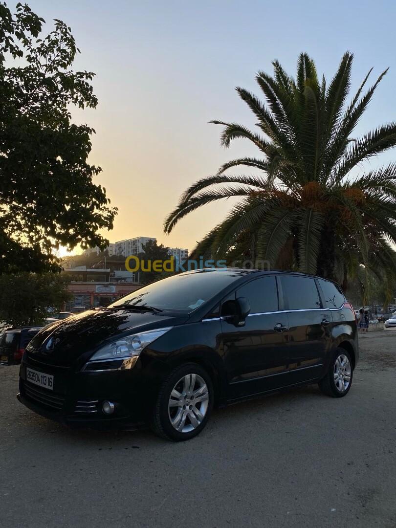 Peugeot 5008 2013 