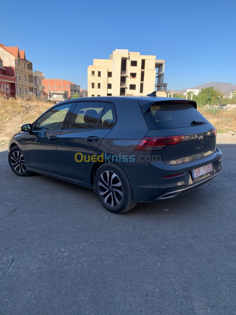 Volkswagen Golf 8 2022 Active