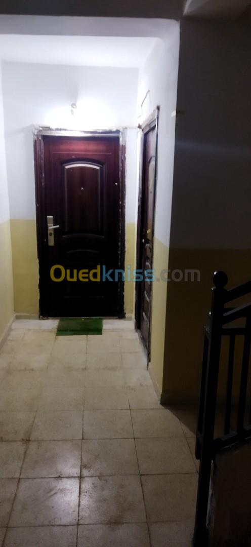 Vente Appartement F2 Alger Bordj el kiffan