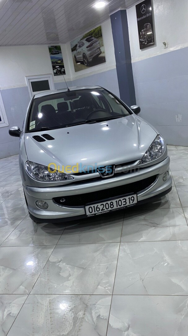 Peugeot 206 2003 Black Silver Edition