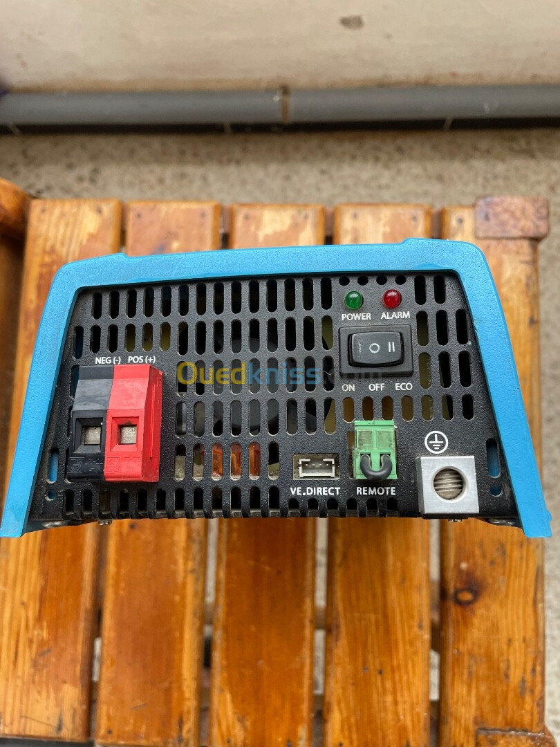 Transformateur de 24 v à 240 volts 