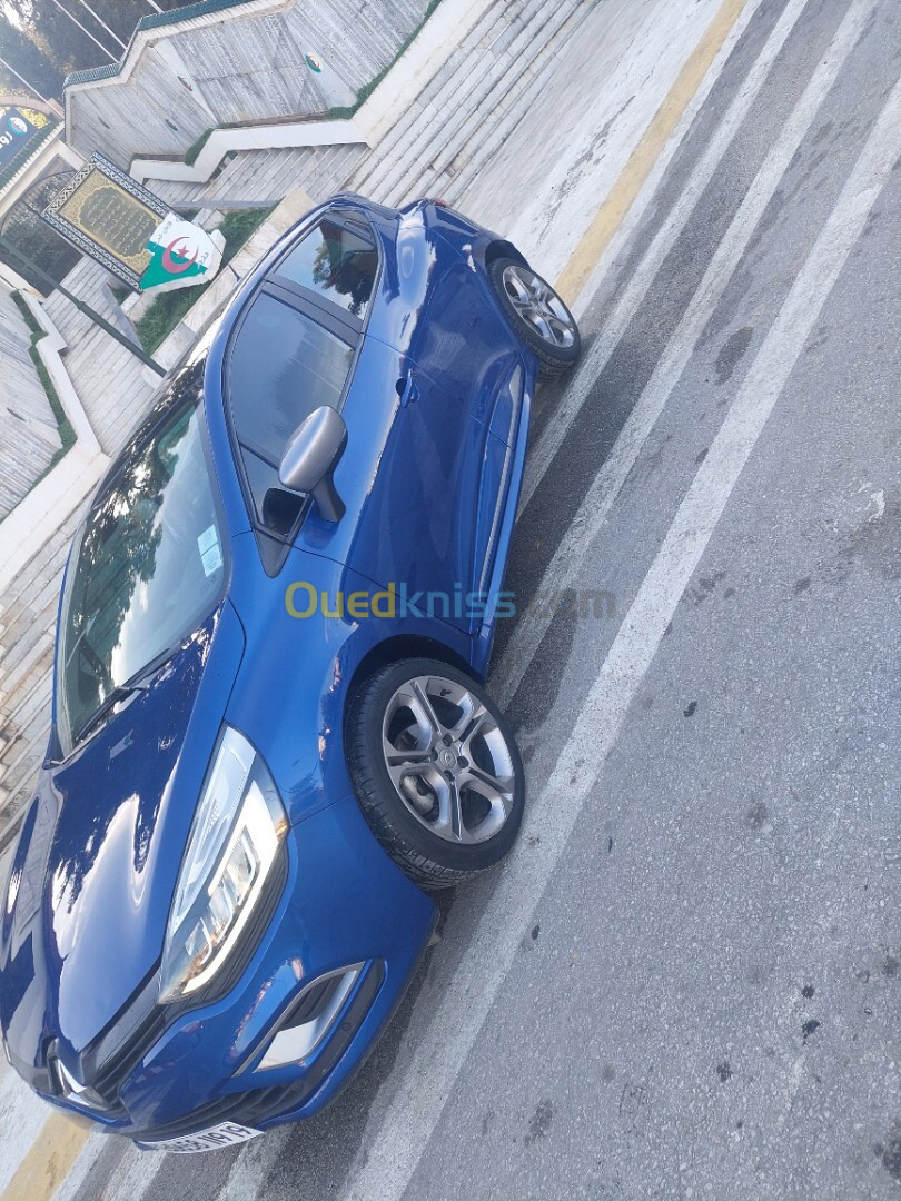 Renault Clio 4 2019 GT Line +