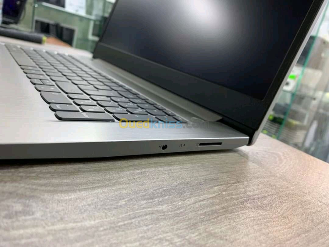 pc portable lenovo ideapad 3