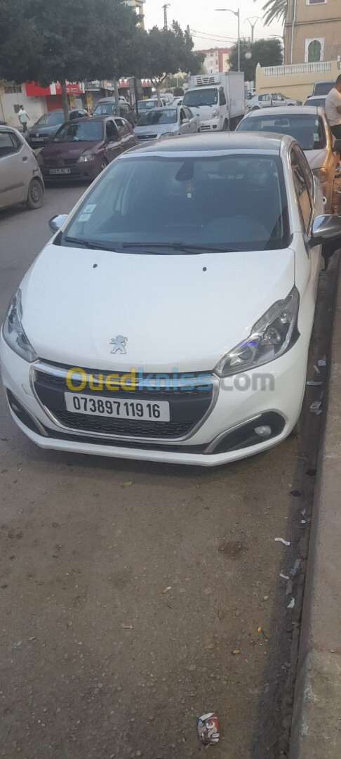 Peugeot 208 2019 Allure Facelift