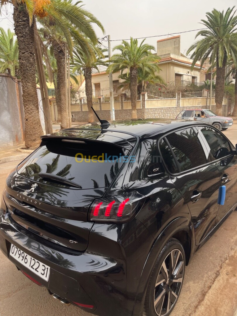 Peugeot 208 2022 GT Line