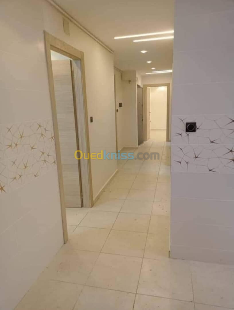 Vente Appartement F2 Alger Bordj el kiffan