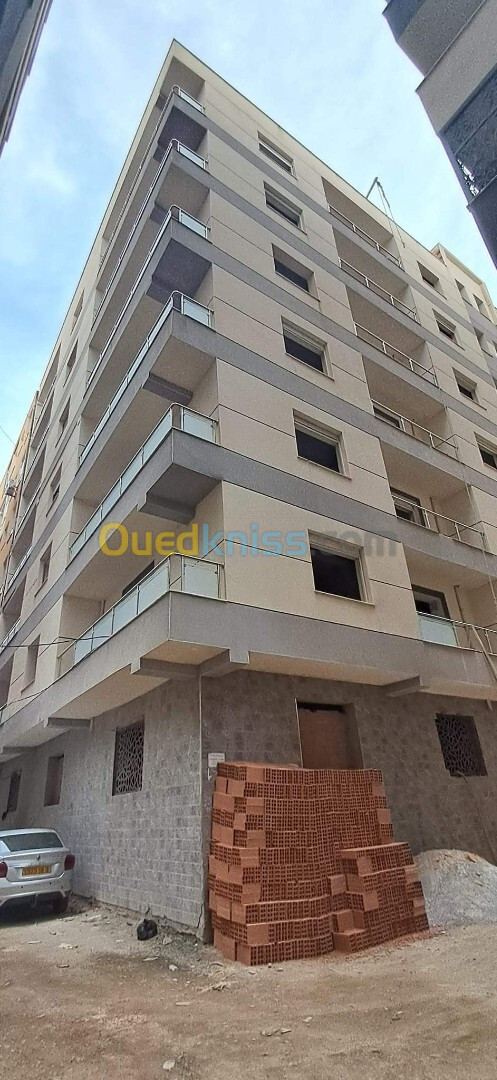 Vente Appartement F2 Alger Bordj el kiffan